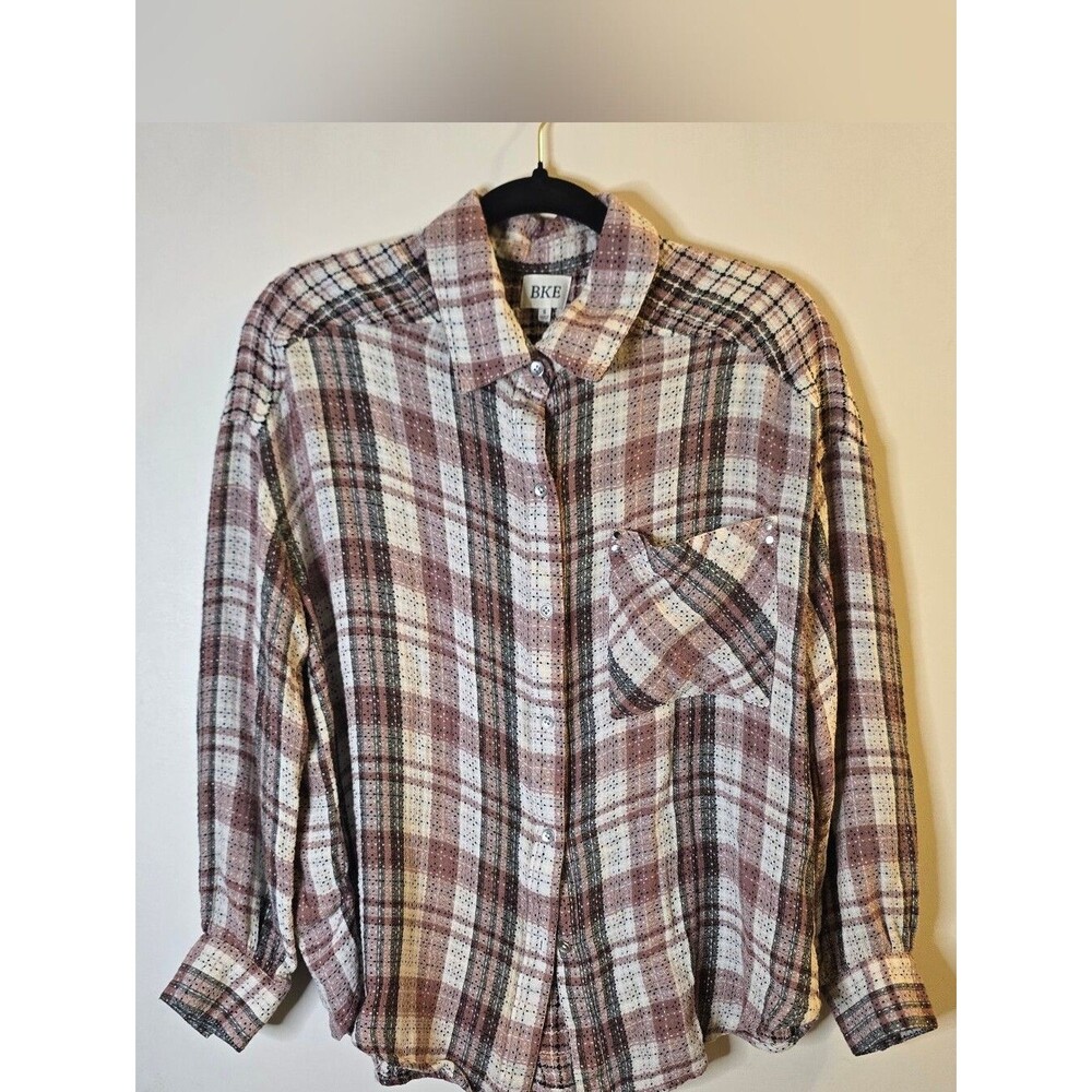 BKE long sleeve button down shirt Womens Small